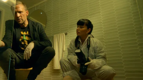 Detective Hole S01E02 – Ghosts Download Episode Poster